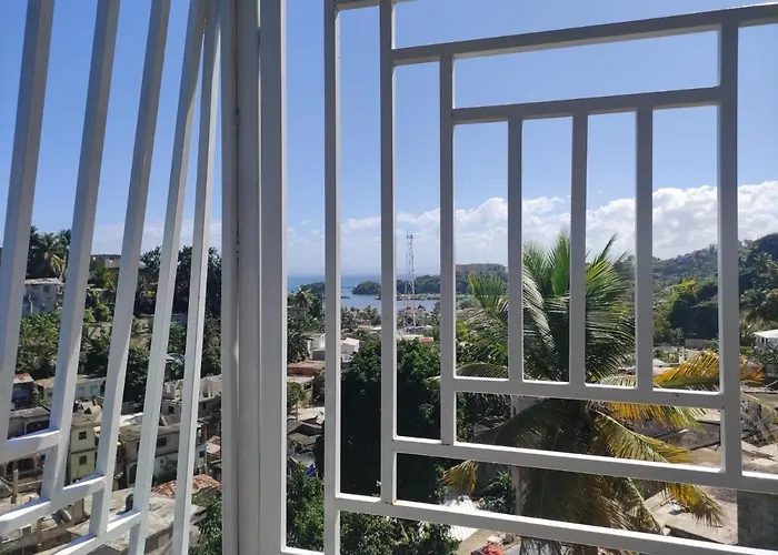 Samana House