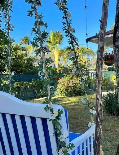 Casa Alegria Beach Cottage